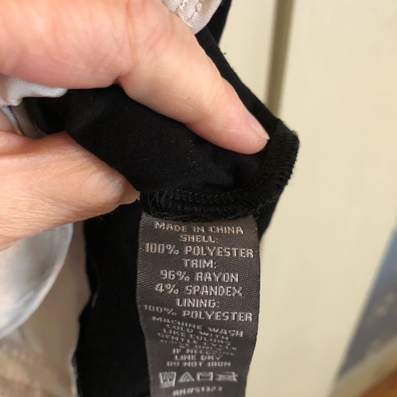 Vince Camuto tank - Picture 5 of 6